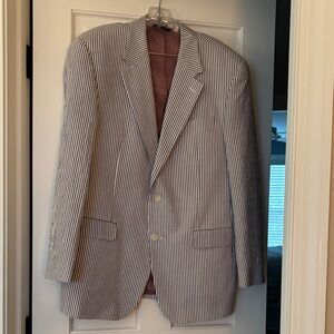 Alan Lusser Classic Striped Seersucker Blazer. Blue & white. Size 42R